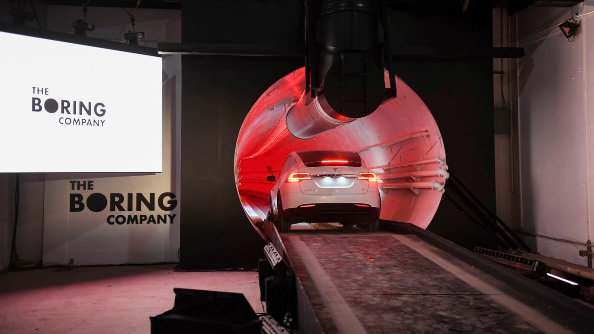 Las Vegas, Home Of Bad Ideas, Goes All-In On Elon's Dumb Tunnels