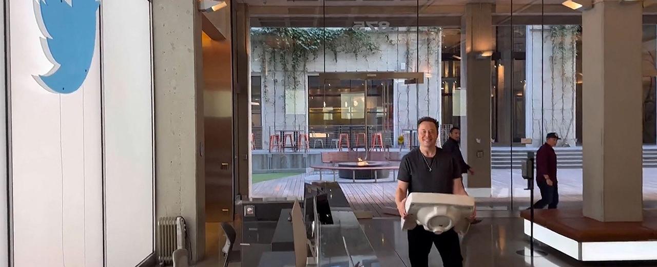 Elon Musk tells employees to get back in office with 2:30 am memo