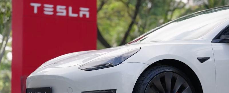 Tesla might have just released its first-ever ad | CNN Business