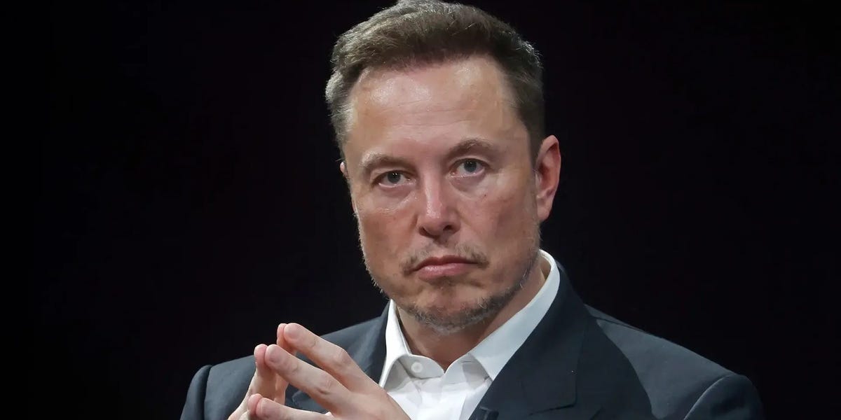 SpaceX Execs Worried Elon Musk Was on Drugs for 'Cringeworthy' Meeting: WSJ