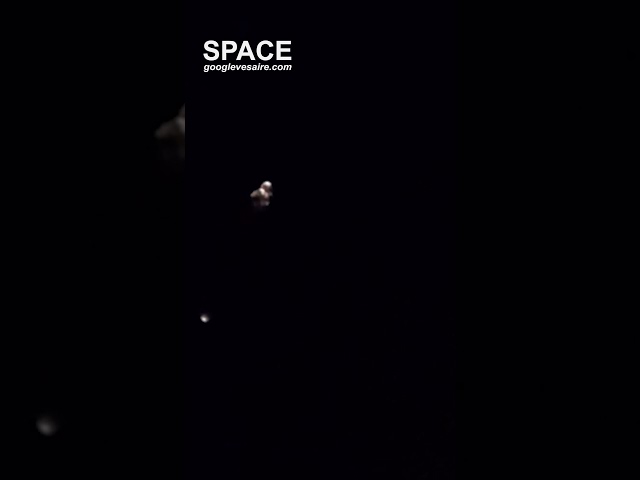 SpaceX Falcon Heavy 1st and 2nd stages separate