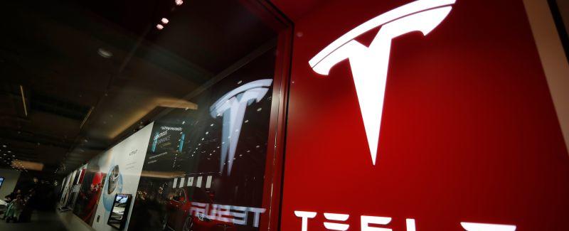 Tesla erases references to DEI from its new 10-K following Elon Musk’s criticisms | CNN Business