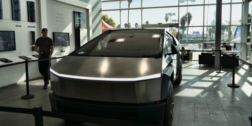 Tesla Tells Cybertruck Employees That Shifts Will Be Shorter