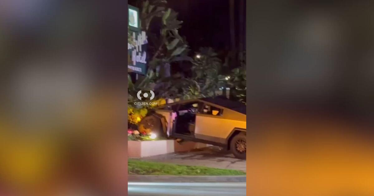 Elon Musk responds after Tesla Cybertruck crashes into hotel sign