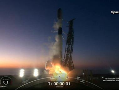 SpaceX launches Falcon 9 rocket sending 22 satellites into orbit