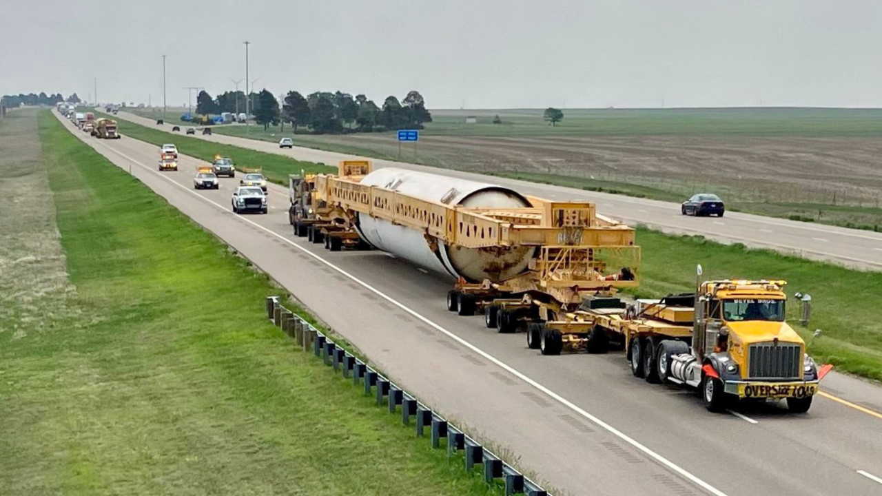 SpaceX super-loads traveling on US-83, expect traffic