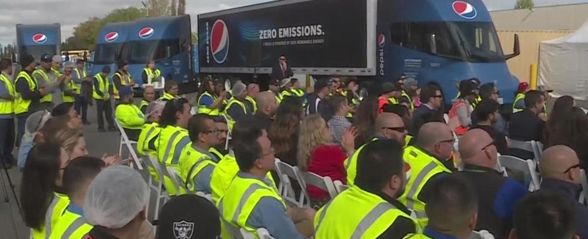 Tesla unveils fleet of more than a dozen electric semi-trucks in Sacramento