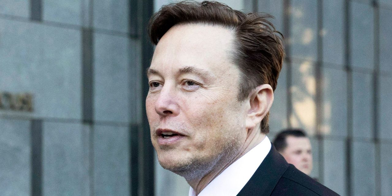 Elon Musk Is Transforming Twitter, Not Killing It