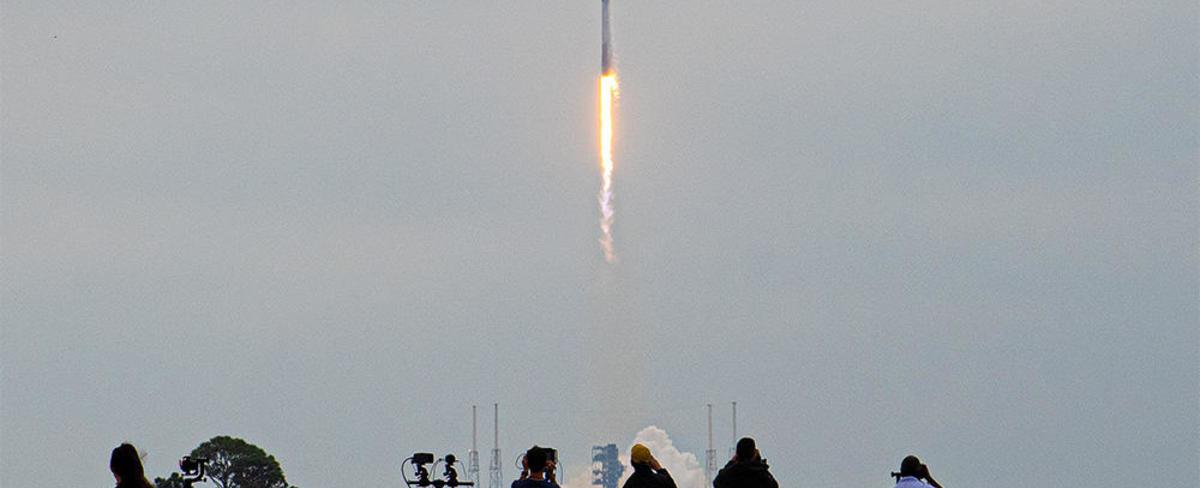 NASA delays space station crew rotation flight, makes way for SpaceX Starlink launch