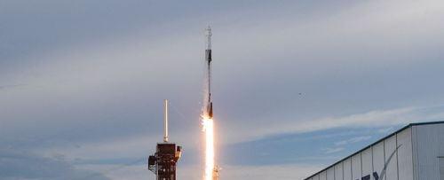 Amazon taps SpaceX for satellite launch even though Jeff Bezos is right there