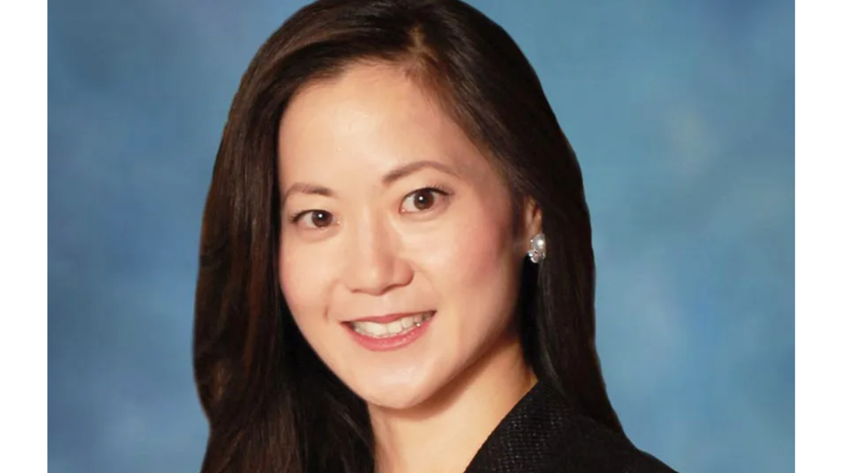 US Billionaire Drowns in Tesla After Rescuers Struggle With Car's Strengthened Glass