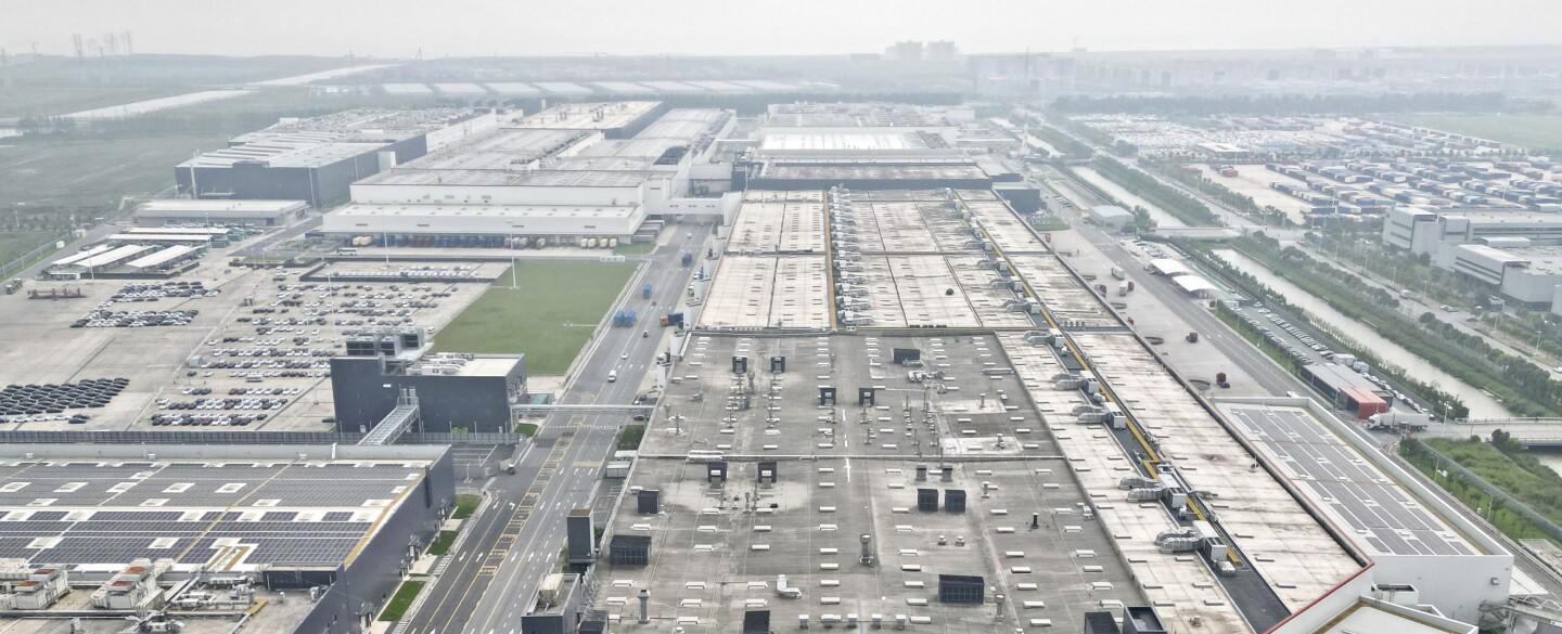 Tesla moves forward with a plan to build an energy-storage battery factory in China