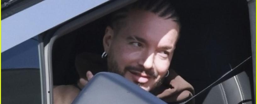 J Balvin Gives Hist Honest Review of Tesla Cybertruck, Expresses His Concerns While Driving the Futuristic Car: Photo 5021175
