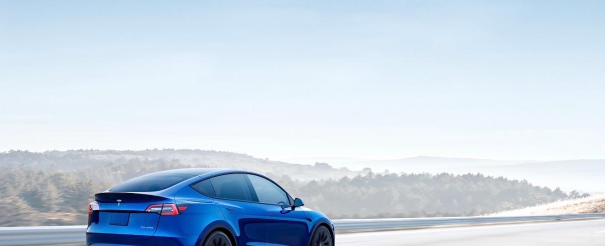 Elon Musk teases free Tesla FSD trial in North America