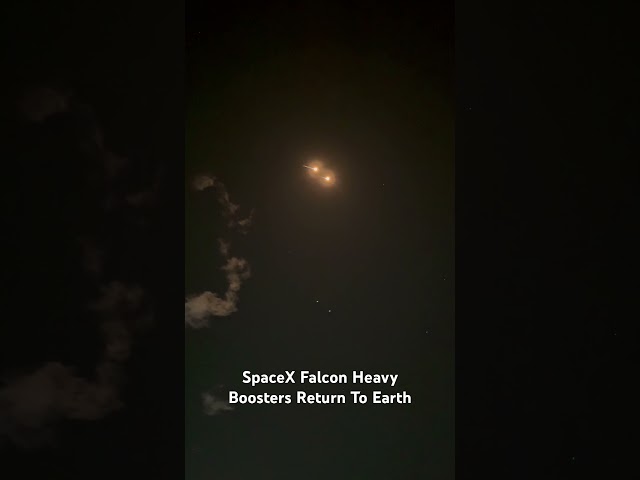 SpaceX Falcon Heavy Boosters Return To Earth | 12.28.23
