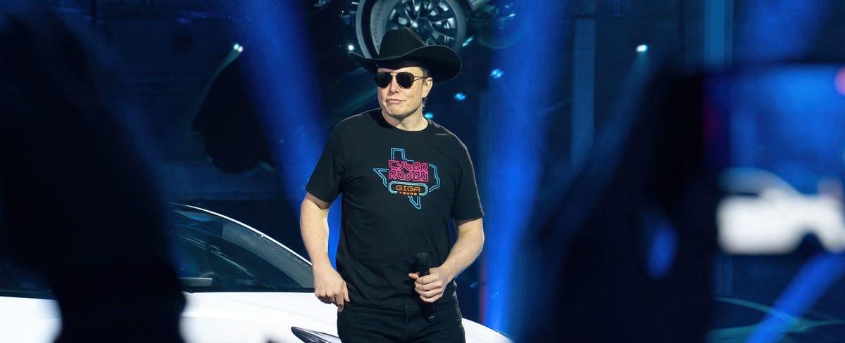 How Tesla Sharing Its Charging Network and Licensing Tech Could Give It an Advantage