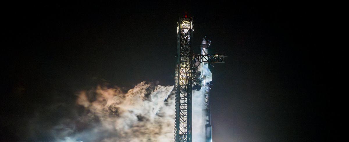 SpaceX fuels up massive Starship megarocket in test for 3rd launch (photos)