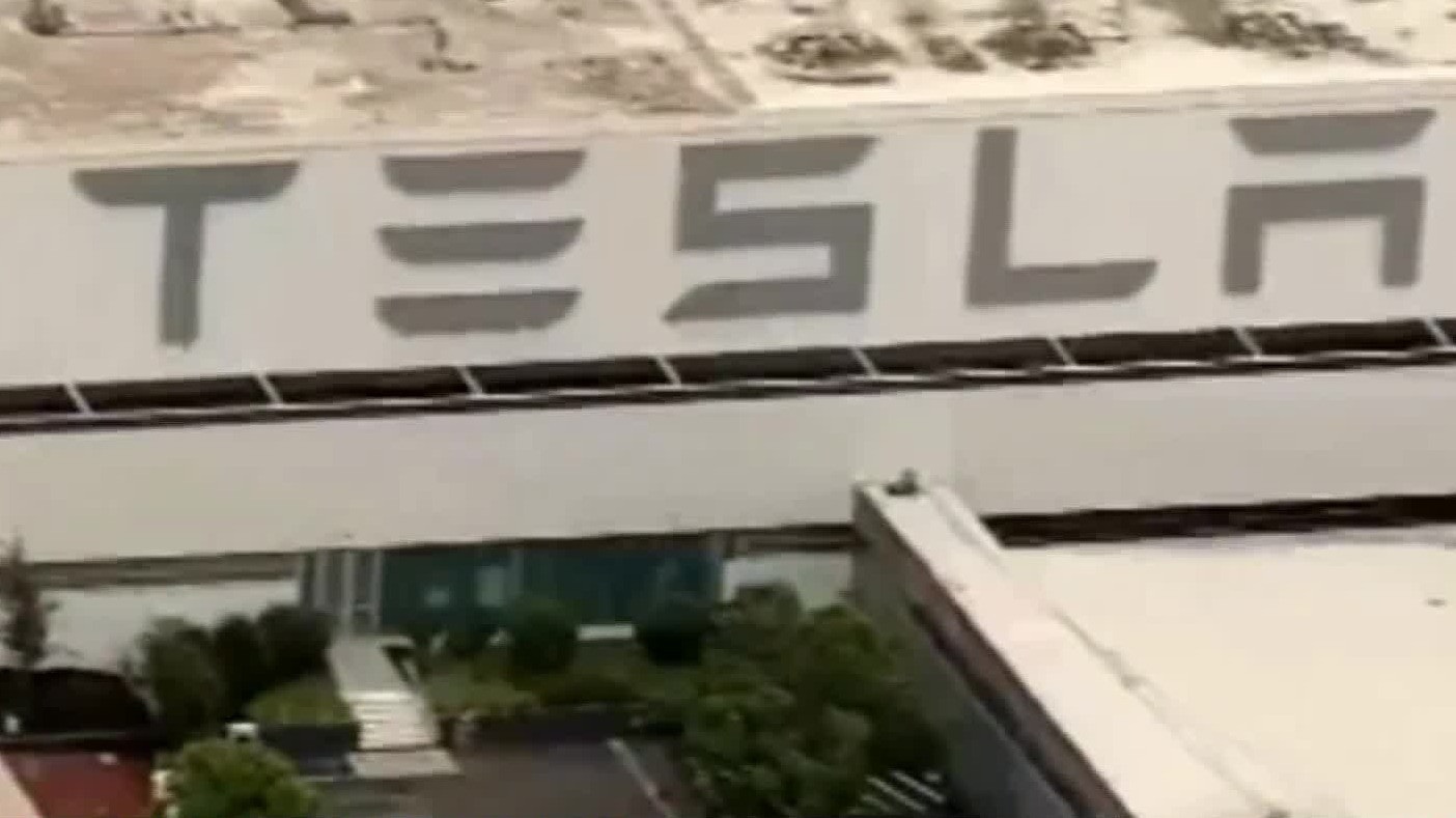 Tesla opens dealership on Santa Ana Pueblo