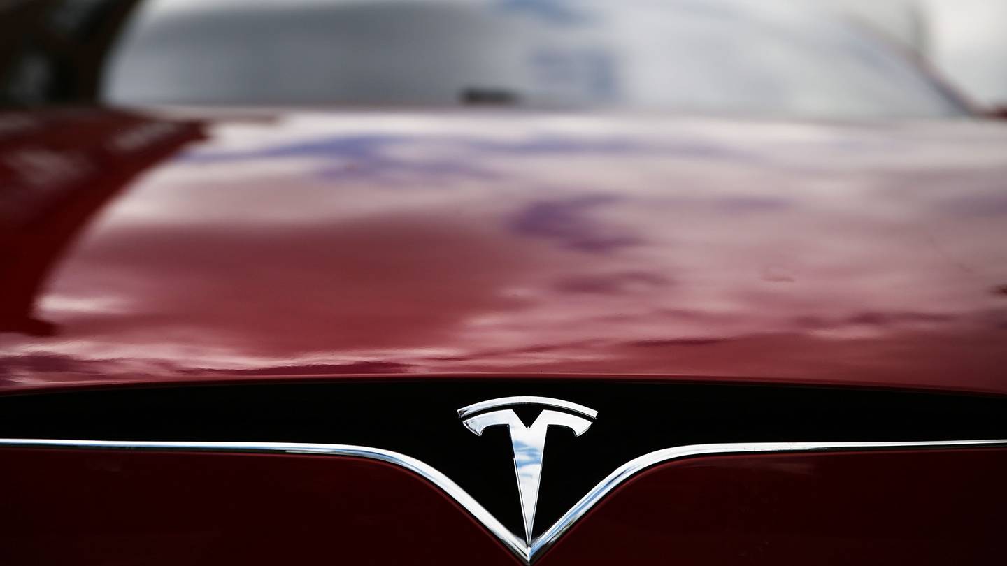 Tesla on Autopilot when it crashed into construction vehicle, state police say