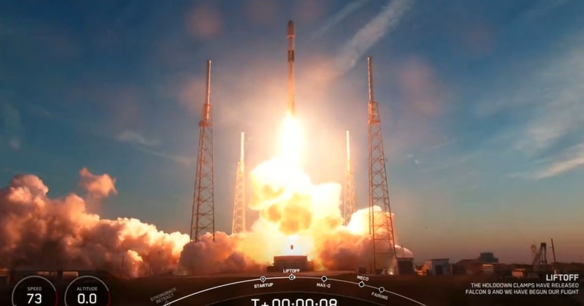 SpaceX all set for a record-breaking rocket launch on Friday | Digital Trends