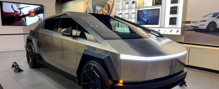 Tesla stops cybertruck deliveries—accelerator pedal may be to blame