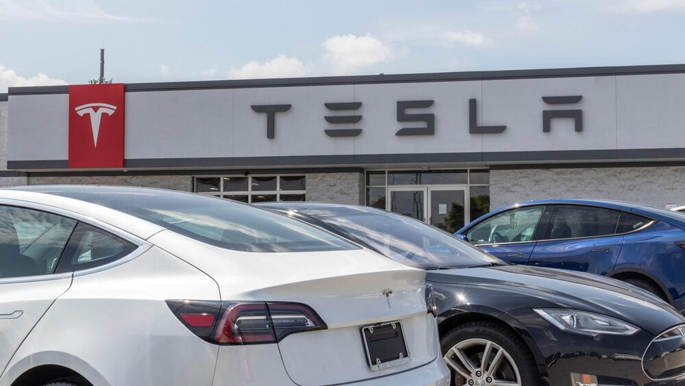 Tesla to build Dojo supercomputer at NY gigafactory, Elon Musk confirms