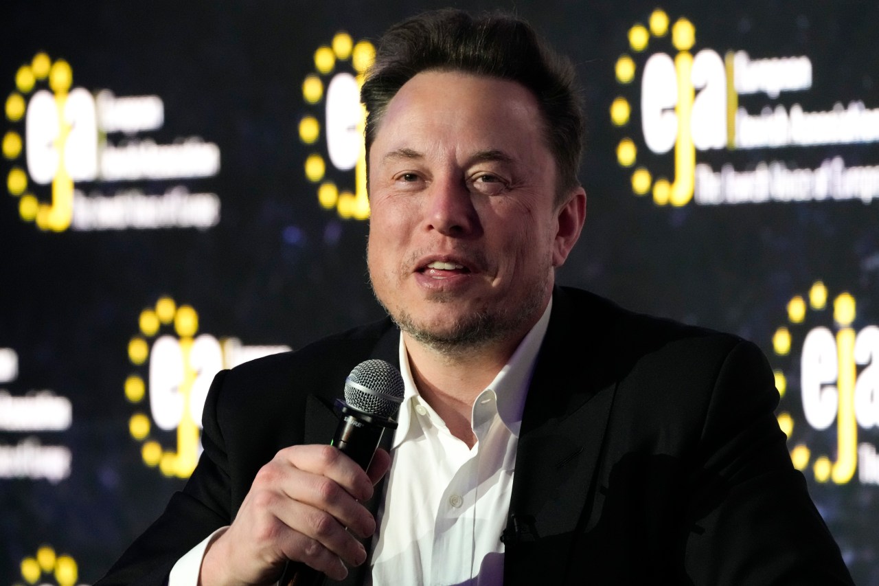 Judge orders Elon Musk to testify in SEC probe of his $44 billion Twitter takeover in 2022