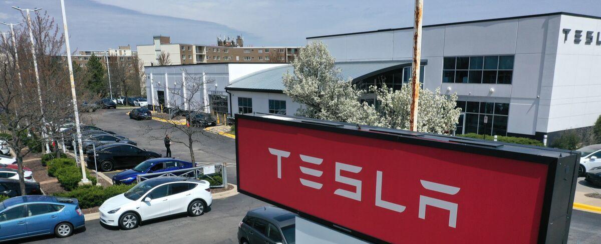 NLRB Dismisses Claim Tesla Fired Dozens in Anti-Union Retaliation