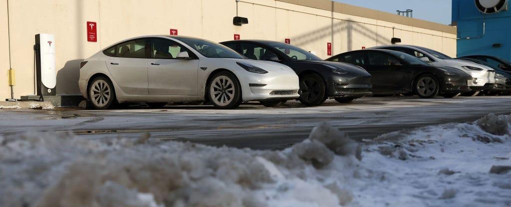 Tesla Owners' Tips on Charging in Extreme Cold
