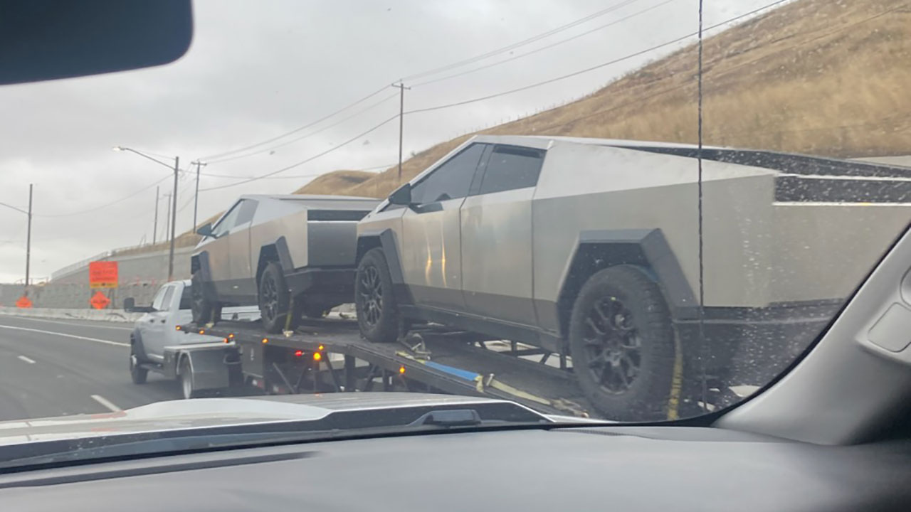 Two Tesla Cybertruck prototypes spotted on a trailer in California (pics, video) - Tesla Oracle