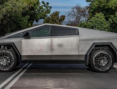 No One Wants To Pay $200,000 For A Tesla Cybertruck Anymore