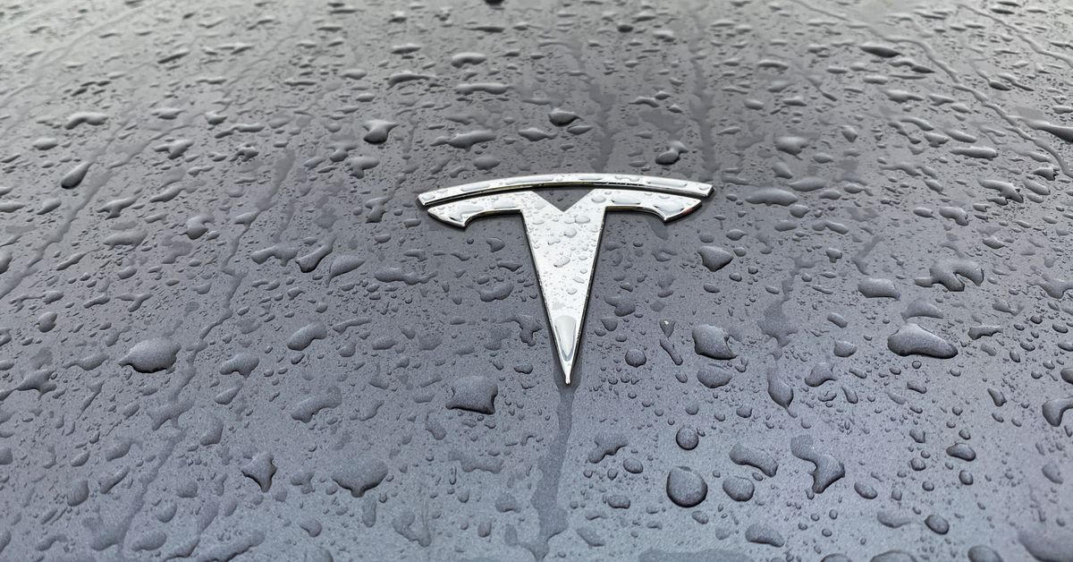 Tesla on Autopilot crashes into stopped truck in Pennsylvania -police