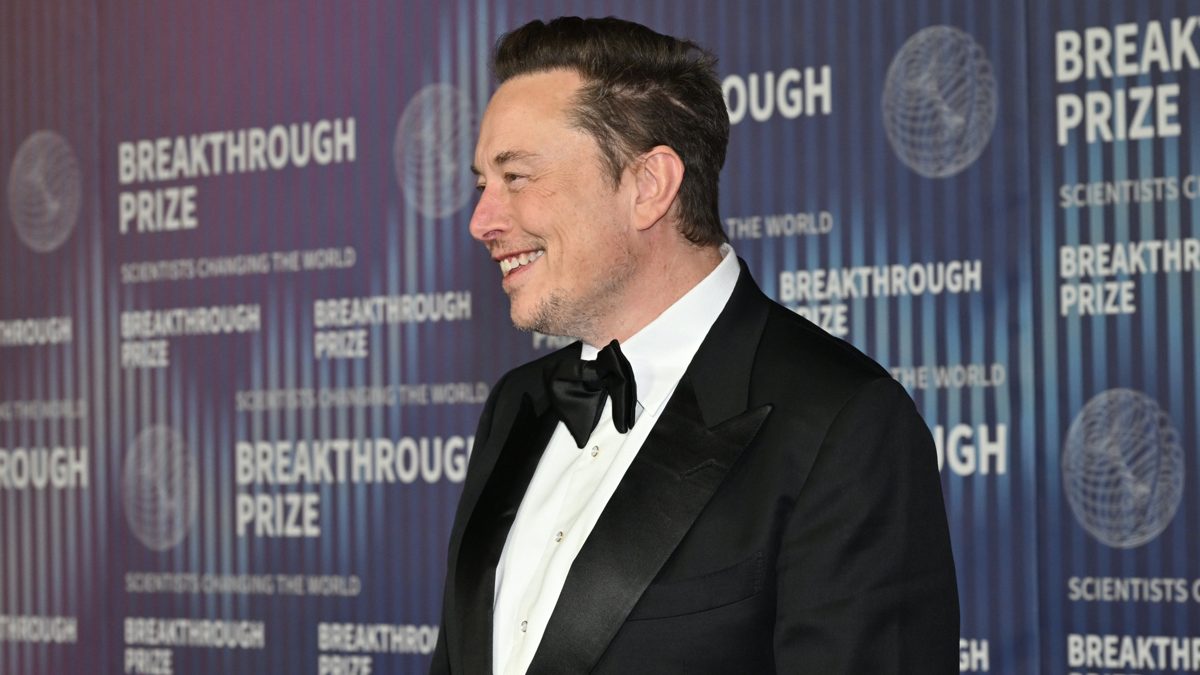 "É a única maneira": Elon Musk cobrará taxa para novos usuários do X, antigo Twitter