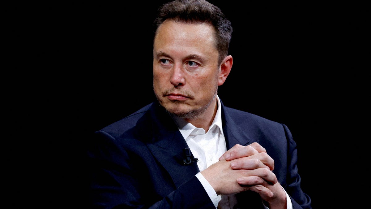 Elon Musk attacks Jeff Bezos' ex McKenzie for her charitable donations