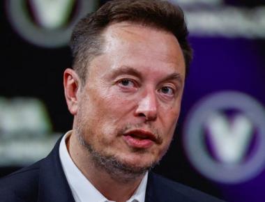 Elon Musk expects Neuralink to do its first implantation in humans later this year