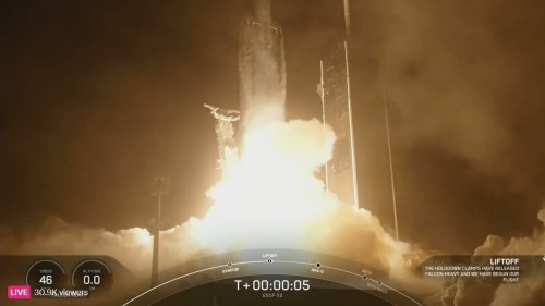 SpaceX launches Falcon Heavy rocket | Flipboard