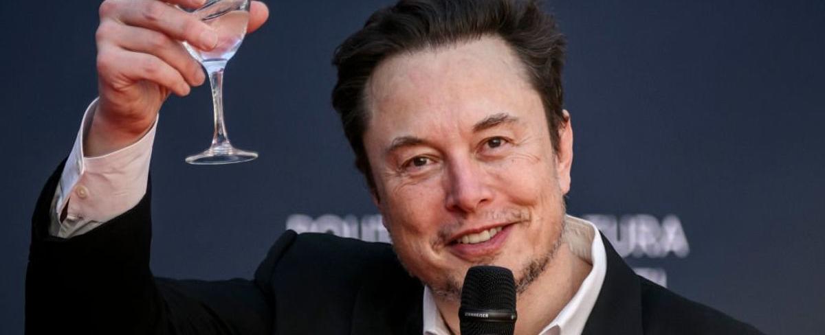 Elites bash Elon Musk over his liberation of Twitter on day one of the WEF's meeting of the minders