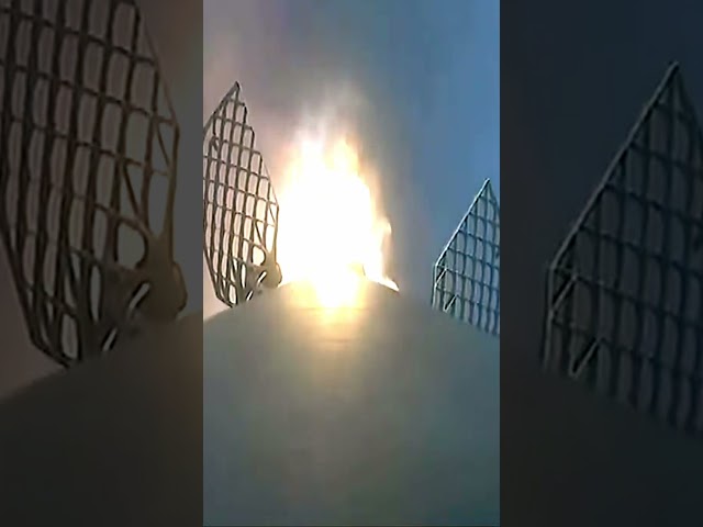 Watch SpaceX Successfully Land a Falcon 9 Rocket #shorts #news