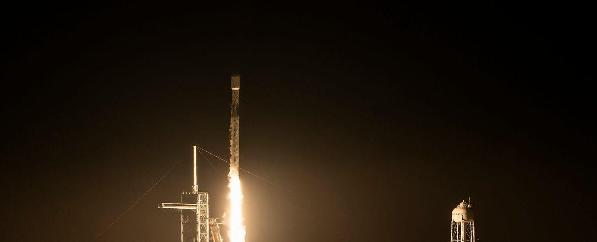 SpaceX launches private 'Odysseus' lander on pioneering moon mission by Intuitive Machines (video)
