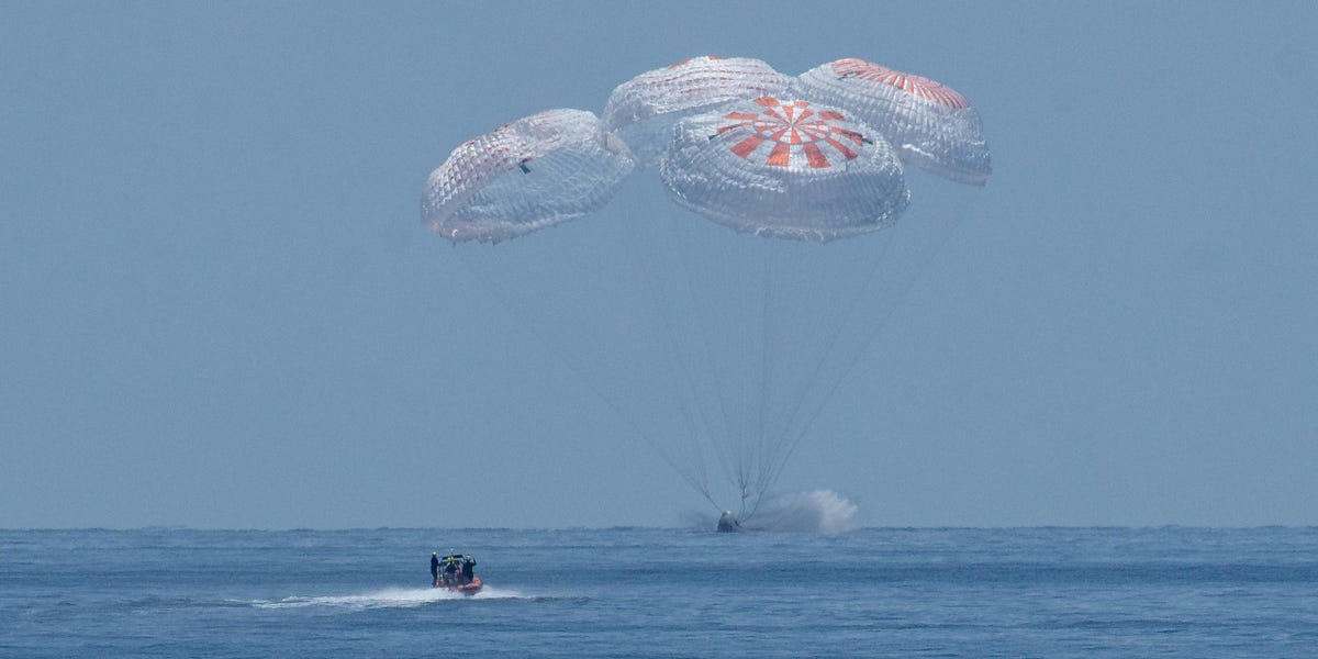 Elon Musk's SpaceX Is Buying a Parachute Company