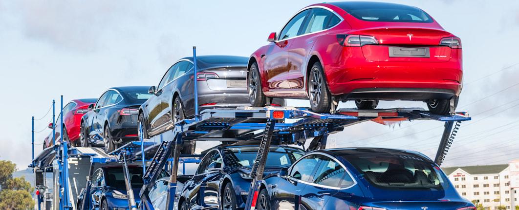 Tesla doubles Model 3 discount on vehicles in U.S. inventory