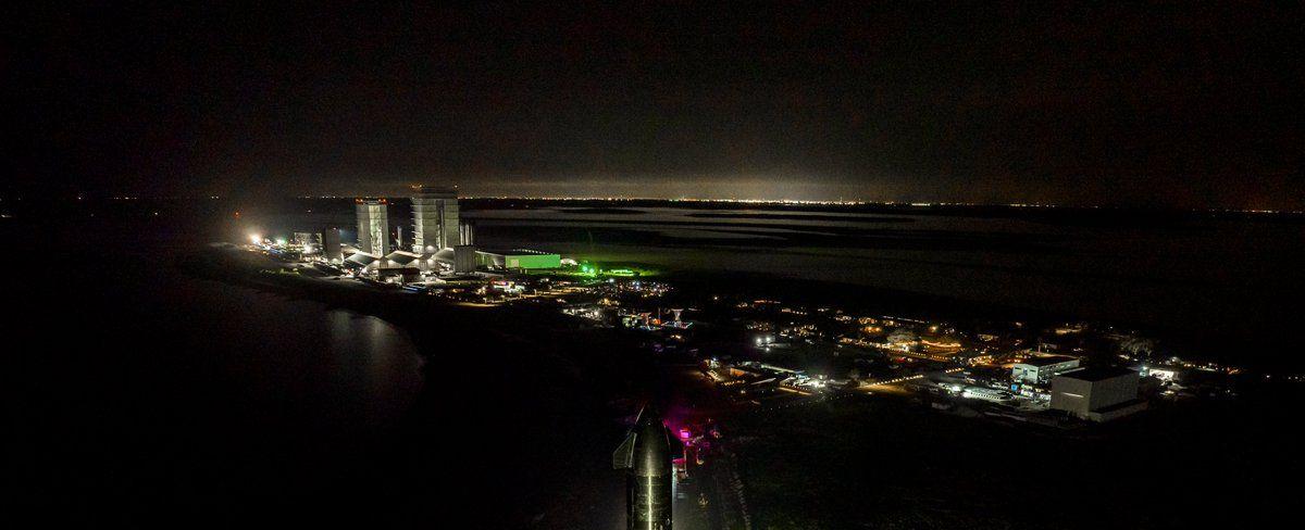 SpaceX rolls next Starship prototype out to pad for engine test (photo)