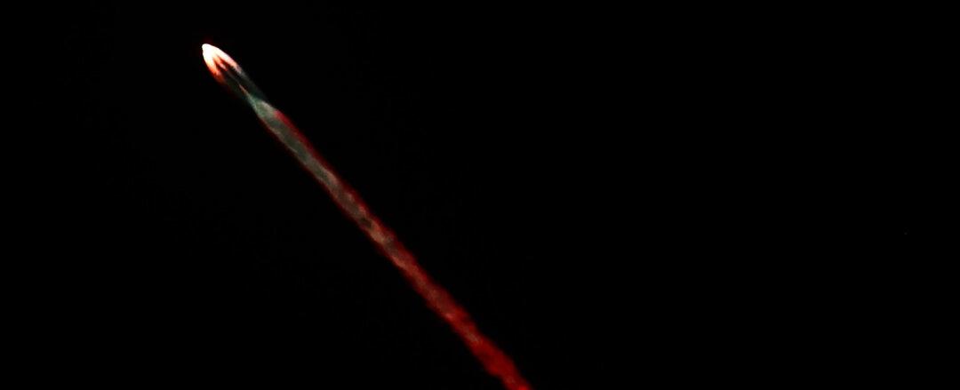 SpaceX Launches Two Falcon 9 Rockets, Deploying 45 Satellites