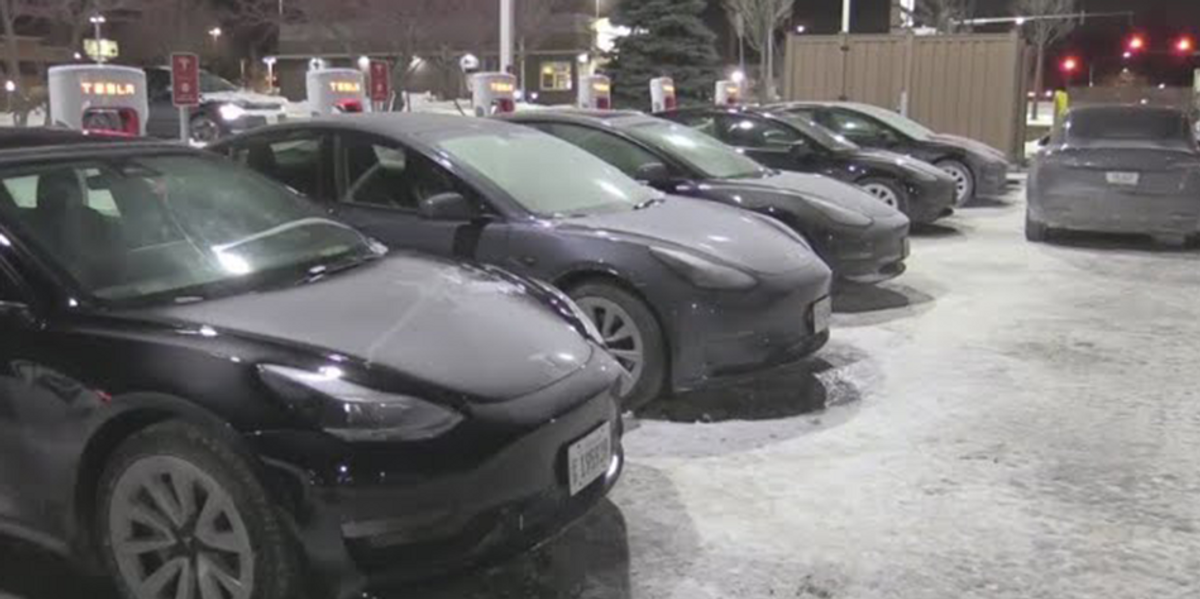 Tesla owners stranded after cars led them to frozen chargers