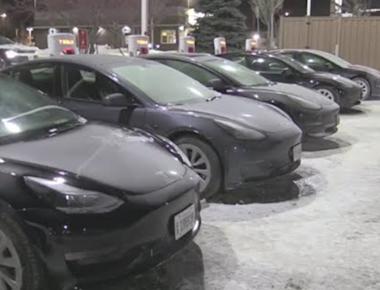 Tesla owners stranded after cars led them to frozen chargers