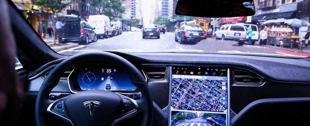 Tesla: Elon Musk's EV maker to settle over fatal Autopilot crash