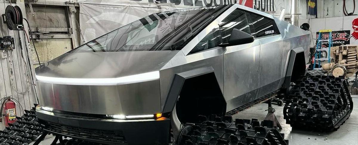 Este Tesla Cybertruck se ha convertido en una auténtica bestia de las nieves