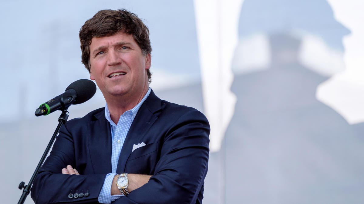Tucker Carlson Beats BTS—And Taylor Swift, Elon Musk—On Twitter