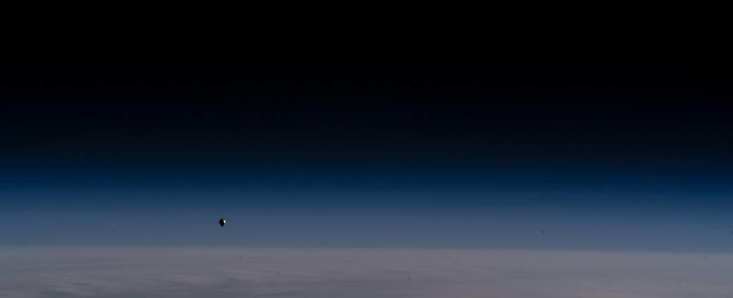 The SpaceX Freedom Dragon crew ship with the Axiom Mission-2 crew - NASA