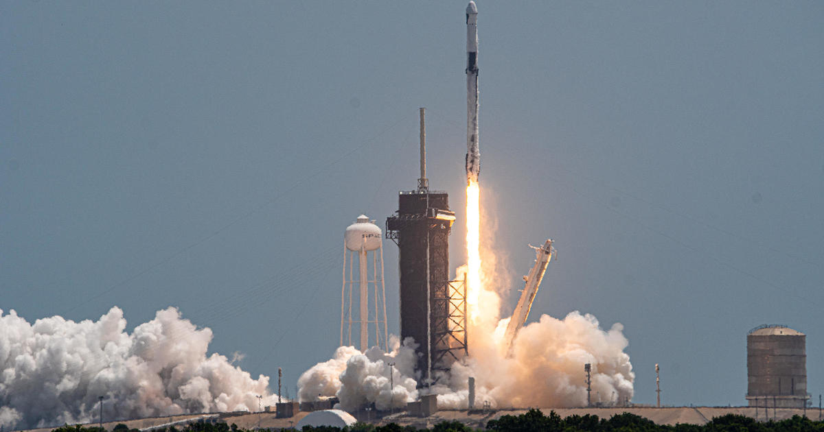 SpaceX launches Dragon cargo ship on 28th space station resupply mission